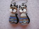 Chinese Lampwork Glass Kitty Earring .. Black and Beige